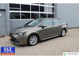 Toyota Corolla Touring Sports Hybrid 140 Active 1e Eig | NL Auto | Boekjes.