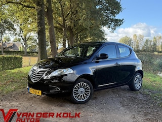 Lancia Ypsilon 0.9 TwinAir Platinum Automaat Cruise Airco