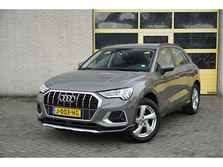 Audi Q3 35 TFSI 150PK! Automaat Business Edition BJ2020 Lmv 18'" | Led V+A | Pdc | Navi | Dynamische knipperlichten | Elek. achterklep | App-Connect | Achteruitrijcamera | Virtual cockpit | Climate control | Cruise control | Getint glas