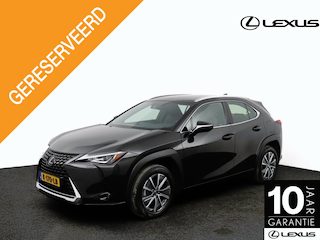 Lexus UX 300e Business 54 kWh | 315km WLTP | Elektrisch verstelbare stoelen | Achteruitrijcamera | Apple Carplay