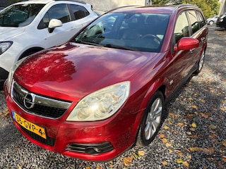 Opel Vectra Wagon 2.2-16V Executive AUTOMAAT