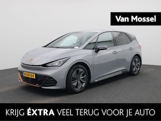Cupra Born Business 62 kWh | Navigatie | Apple Carplay / Android Auto | Achteruitrijcamera | Virtual Cockpit | Cruise Control | Parkeersensoren | Climate Control | Stoel/Stuur verwarming | Lane Assistant | Keyless | Lichtmetalen Velgen |