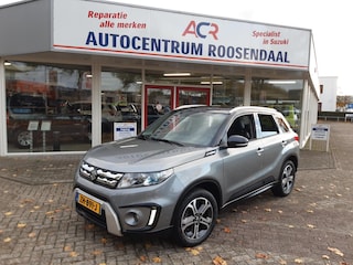Suzuki Vitara 1.6 High Executive, luxe uitvoering met trekhaak lage km stand