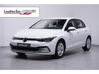 Volkswagen Golf 1.0 eTSI Life Navi Camera PDC v+a Apple Carplay 1e Eig. NAP