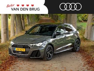 Audi A1 Sportback 25 TFSI S edition | Optiek zwart plus | Privacy glass | 18" velgen | DEMO | AUDI RS6 GT Wrap