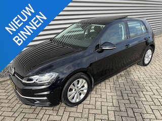 Volkswagen Golf 1.0 TSI 7,5 Panorama Leder Led Trekhaak Camera