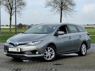 Toyota Auris Touring Sports 1.8 Hybrid Edition S | Camera | Navi | Lane Assist | Stoelverwarming