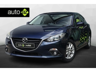Mazda 3 2.0 TS+ / Stoelverwarming / PDC / Bluetooth