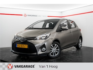 Toyota Yaris 1.3 VVT-i Automaat Camera Navigatie Climat control