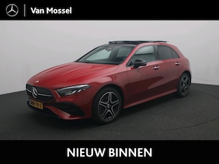Mercedes-Benz A-klasse 250 e AMG Line / Panaroma-dak / Trekhaak / Night-Pakket / Achteruitrijcamera /
