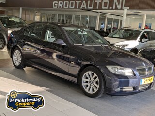 BMW 318i Automaat Airco, Cruise Control, Stuurbekrachtiging
