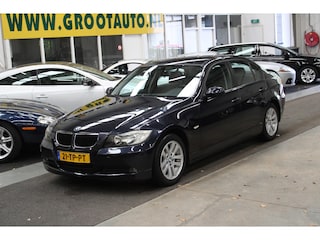 BMW 318i Automaat Airco, Cruise Control, Stuurbekrachtiging
