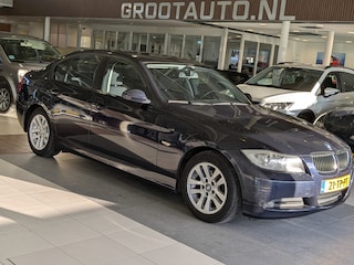 BMW 318i Automaat Airco, Cruise Control, Stuurbekrachtiging