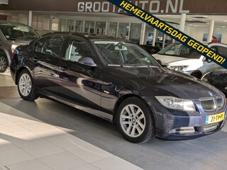 BMW 318i Automaat Airco, Cruise Control, Stuurbekrachtiging