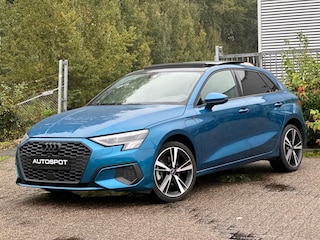 Audi A3 Sportback 40 TFSI e S-Line Black Ed. Pano HUD Leder Camera