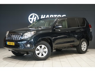 Toyota Land Cruiser 3.0 D-4D SX Blind Van *RIJKLAAR + YOUNGTIMER!* + CAMERA'S / TREKHAAK / LEDER /
