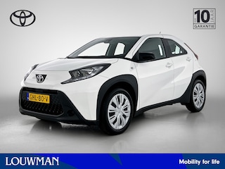 Toyota Aygo 1.0 VVT-i MT Play Rijklaar | NL-Auto | Volledig Onderhouden | Airco | Adaptieve Cruise Control | Apple Carplay/Android Auto |