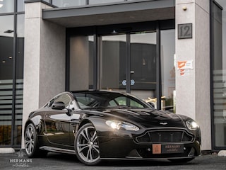 Aston Martin Vantage 5.9 / Manual / Carbon / Active / Memory