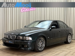 BMW 5-serie E39 / Oxford Grün / 400 PK / S62 5.0 V8 / English Grün Heritage Leder / 1999