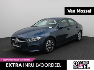 Mercedes-Benz A-klasse 180 | APPLE CARPLAY | NAVIGATIE | STOELVERWARMING | BLEUTOOTH | ACHTERUITRIJCAMERA |