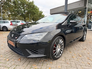 Seat Leon SC Cupra 265, Automaat, Panodak, Navi, LED, Clima, Leer, Stoelverwarming,etc.