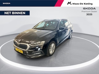 Skoda Octavia Combi 1.0 TSI 110pk Business Edition · Apple/Android Car Play · Navigatie · Elek. Achterklep · P-Sensoren · Cruise Control · 16'' Inch · Garantie t/m 25-09-2027 of 100.000km