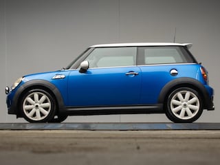 Mini Mini 1.6 Chili Sport (CLIMATE,CRUISE,STOELVERWARMING,BLUETOOTH,SPORTSTOELEN,LM VELGEN,NETTE STAAT)