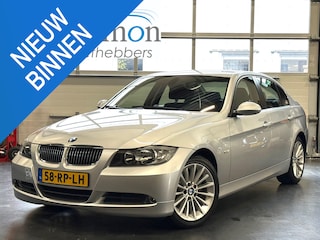 BMW 3-serie E90 325i Dynamic Executive Aut.-6 | 1e eig. direct van BMW dealer! | 100% schadevrij en dealeronderhouden | Youngtimer | Bijtellingsvriendelijk! |