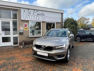 Volvo XC40 1.5 T3 Momentum Camera / Navigatie / Carplay
