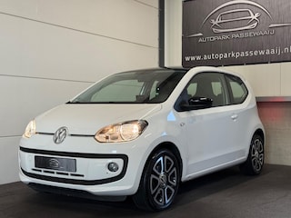 Volkswagen Up 1.0 Cup Edition Pano, Stoelverwarming, Airco, Elektrische Ramen, Navigatie, Bluetooth, Lichtmetalen Velgen