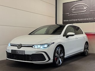 Volkswagen Golf 1.4 eHybrid GTE Pano, ACC, HUD, Sfeerverlichting, Apple Carplay, Trekhaak, Dodehoek Detectie, Airco