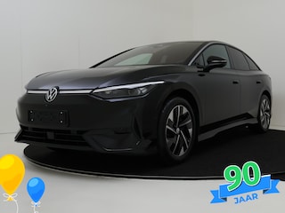 Volkswagen ID.7 Pro Business | Achterbank in ongelijke delen neerklapbaar incl. middenarmsteun en doorlaadmogelijkheid | Afstandscontrolesysteem (Front Assist), met voetgangers- en fietsersherkenning | Automatische afstandsregeling (Adaptive Cruise Control)
