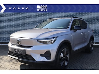 Volvo EX40 Single Motor Extended Range Core Business 82 kWh | Adaptieve cruise control | Harman Kardon Audio | Parkeersensoren voor + achter | Parkeercamera | 19" velgen | Stoelverwarming voorzijde | Stuurwielverwarming | Warmtepomp |