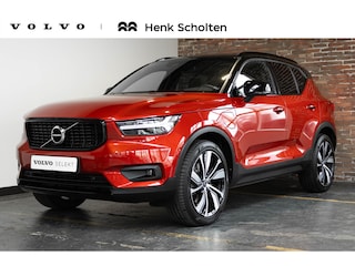 Volvo XC40 1.5 T4 Recharge R-Design | Panoramadak | Stoelverwarming | Parkeercamera | Parkeersensoren voor + achter | 21" Lichtmetalen velgen | High Performance Audio | Volvo on Call |