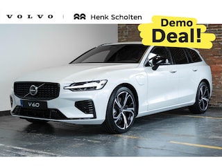 Volvo V60 T6 Plug-in hybrid AWD Plus Dark | Direct Beschikbaar | Head-Up Display | Schuif/Kantel Panoramadak | Harman Kardon Premium Audio | Nappa Lederen Contourstoelen | 360º Camera |