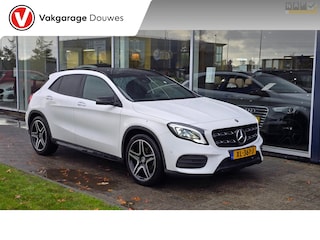 Mercedes-Benz GLA 180 Business Solution AMG Night Upgrade | NAP | Automaat | Pano | Leder/Alcantara | Camera | Keyless