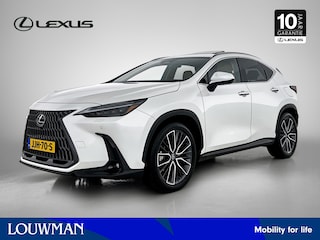 Lexus NX 450h+ AWD Executive Line | Elektrische schuif kantel dak | Lederen bekleding | Stoel en stuur verwarming| Stoelkoeling |