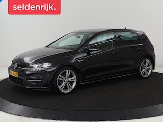 Volkswagen Golf 1.0 TSI R Line | Stoelverwarming | Camera | Virtual Cockpit | Carplay | Adaptive cruise | Massage | Navigatie | Climate control | Parkeerhulp