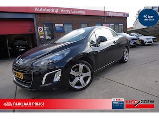 Peugeot 308 1.6 i 156PK Roland Garros Leder