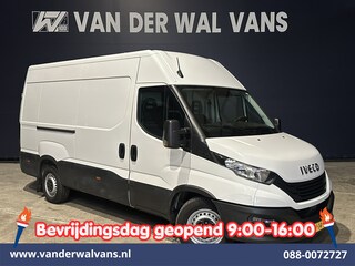 Iveco Daily 35S16V 157pk L2H2 Fabrieksgarantie Euro6 Airco | 3500kg trekvermogen | Parkeersensoren bijrijdersbank