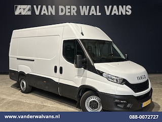 Iveco Daily 35S16V 157pk L2H2 Fabrieksgarantie Euro6 Airco | 3500kg trekvermogen | Parkeersensoren bijrijdersbank