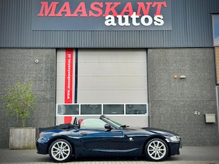 BMW Z4 Roadster 2.5i / Lci / Sportseats / Individual Imola / M-stuur / Manual / CARBONSCHWARZ!