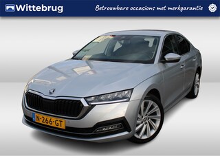 Skoda Octavia 1.0 TSI 110pk Business Edition / Navi / LM 18'' / App-Connect / Parkeersensoren / Elekt. a. Klep