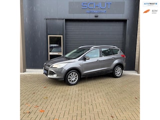 Ford Kuga 1.6 150 pk Titanium CLIMA | CRUISE CONTROL | TREKHAAK AFN | STOELVERWARMING | BLUETOOTH |