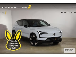 Volvo EX30 272PK Ext. Range Plus Nu van €45.995 Voor €38.495! / Adaptieve Cruise Control/ Dodehoek Detectie / Parkeersensoren voor en achter/ Achteruitrijcamera/ Warmtepomp/ Google Services/