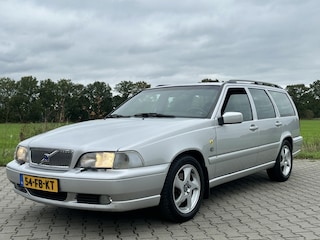 Volvo V70 2.4 170PK AUT EXCLUSIVE LEDER BJ 2000 NW APK
