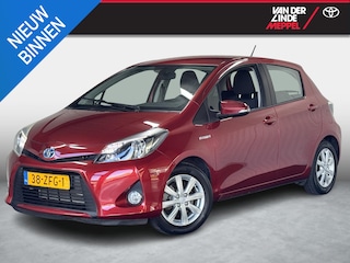 Toyota Yaris 1.5 Full Hybrid Aspiration NL Navi LM Velgen Cruis