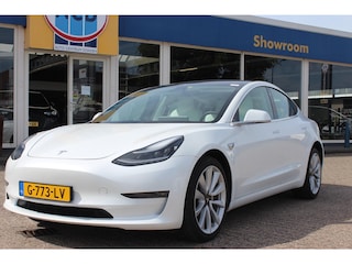 Tesla Model 3 Standard RWD Plus 60 kWh | 19'' wheels | Metallic lak | Orig. NL | Trekhaak afneembaar |