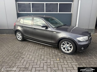 BMW 118i High Executive