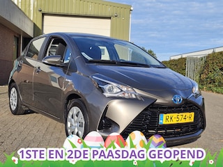Toyota Yaris 1.5 Hybrid AUT! Camera! Apk 11-2026! VERWACHT!!